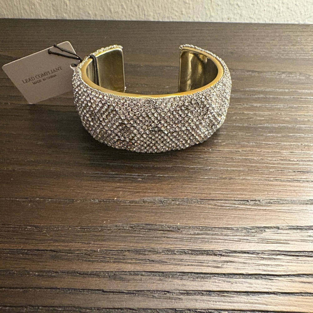 NEW Natasha Crystal Bracelet